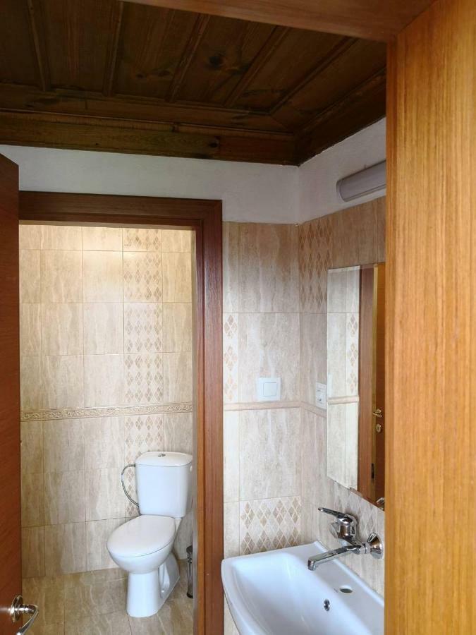 מלון קופריבשטיצה Yurukovata Kashta מראה חיצוני תמונה